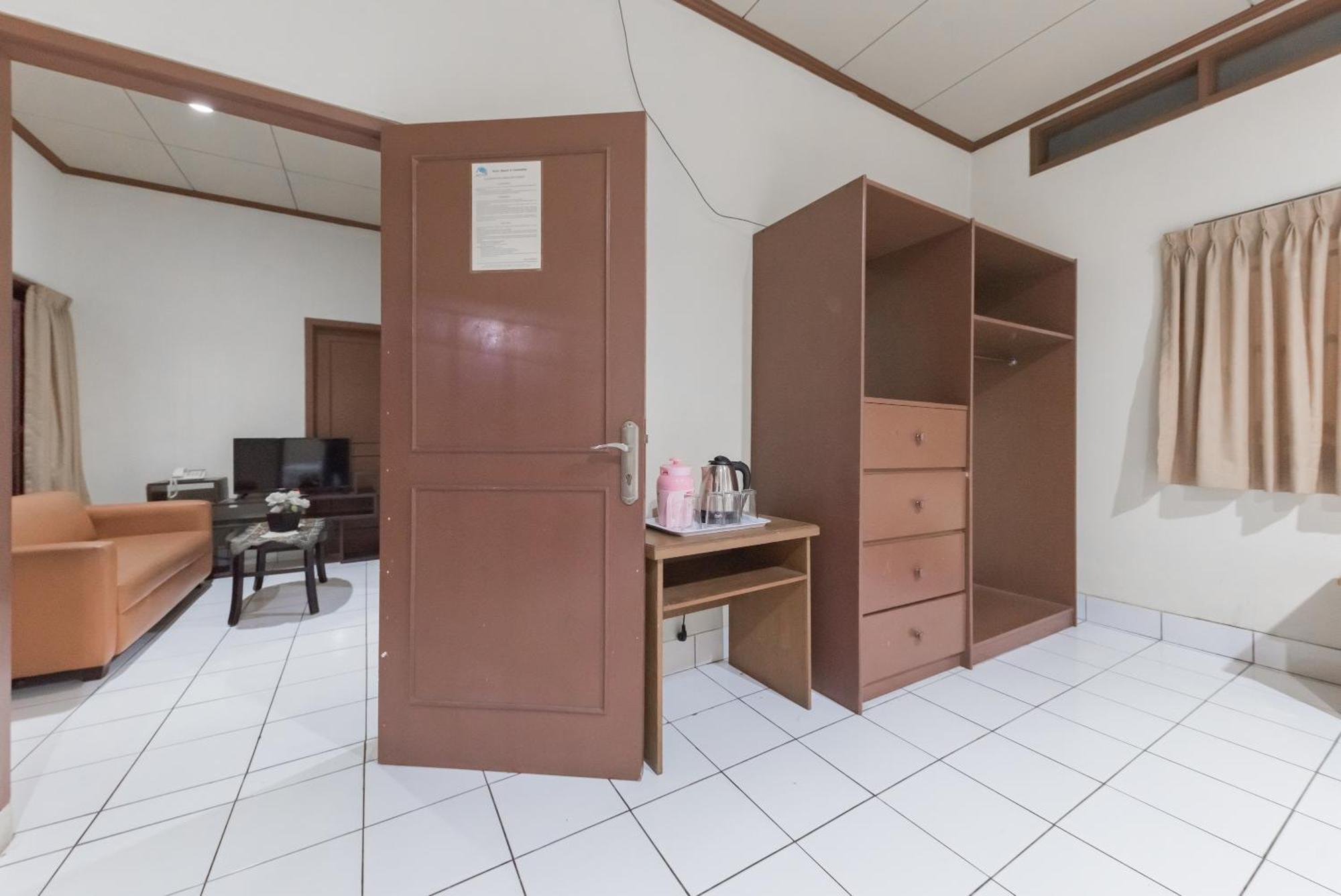 OYO 90596 Hotel Griya Astoeti Bogor Dış mekan fotoğraf